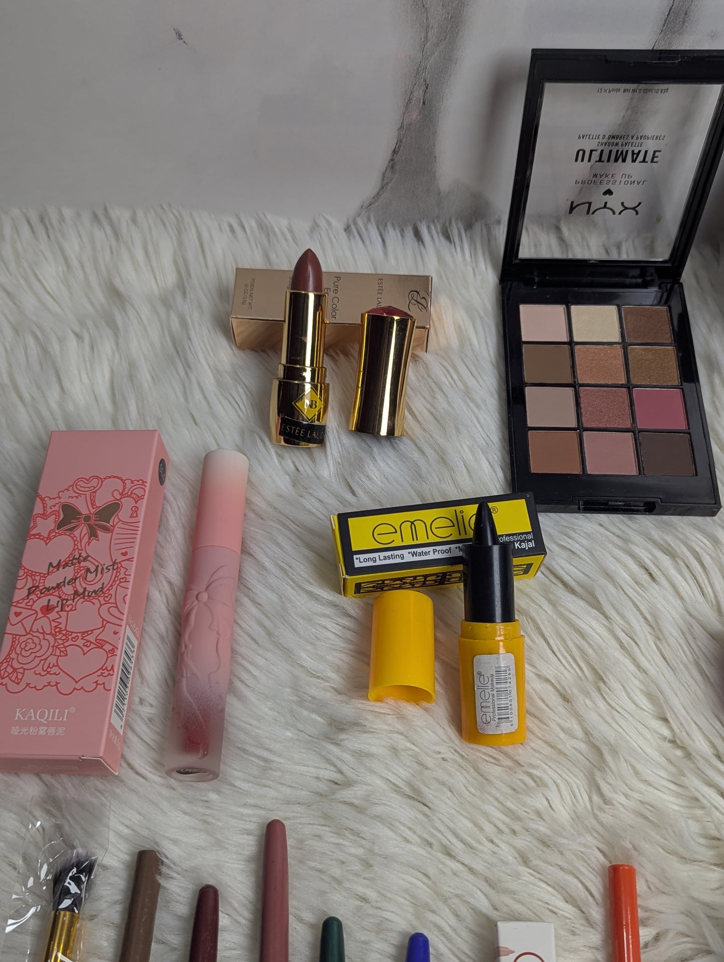 GLAMOUR DEAL 19 IN 1