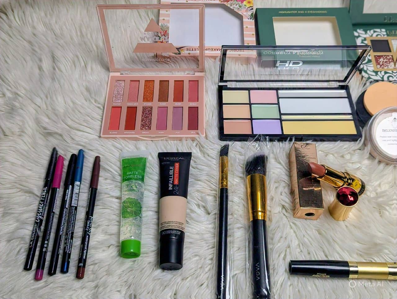 *Monday Deal 🔥: 26in1 Makeup Kit